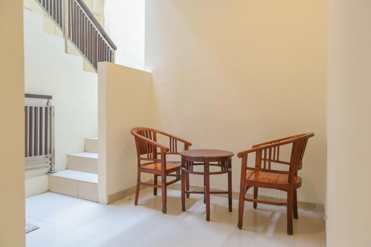 ג'קרטה Oyo 2768 Oq Residence מראה חיצוני תמונה